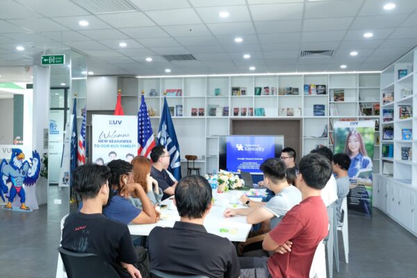 Khám phá văn hóa và đời sống